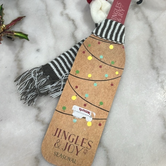 Seasonal Wine Bottle Decor - Picture 4 of 5